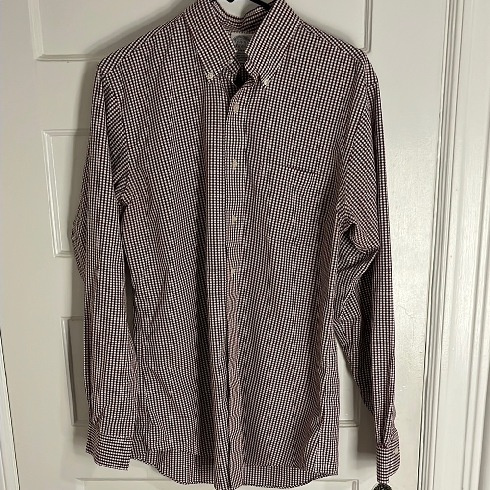 Brooks Brothers White Casual Button Down Shirt